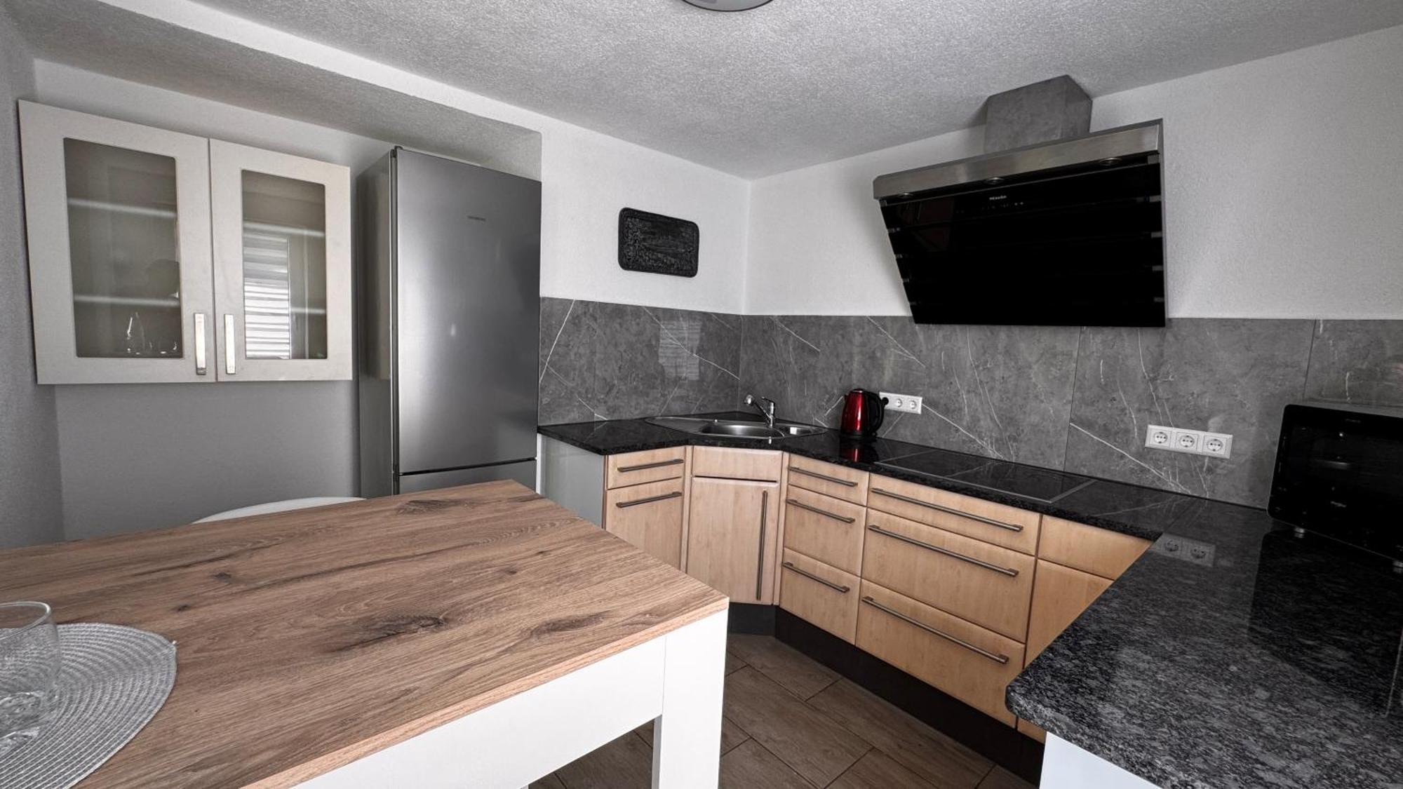 الدنغن مولهوفن Bodensee Sunshine Zimmer & Apts. المظهر الخارجي الصورة