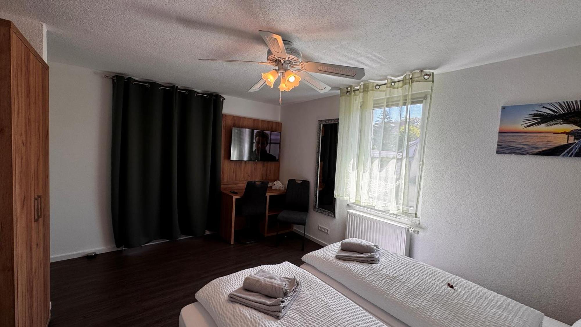 الدنغن مولهوفن Bodensee Sunshine Zimmer & Apts. المظهر الخارجي الصورة