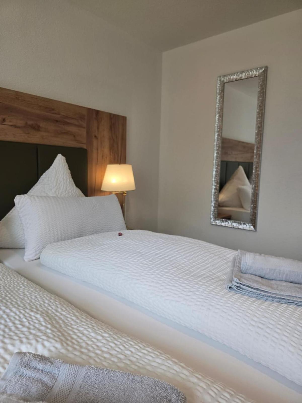 الدنغن مولهوفن Bodensee Sunshine Zimmer & Apts. المظهر الخارجي الصورة