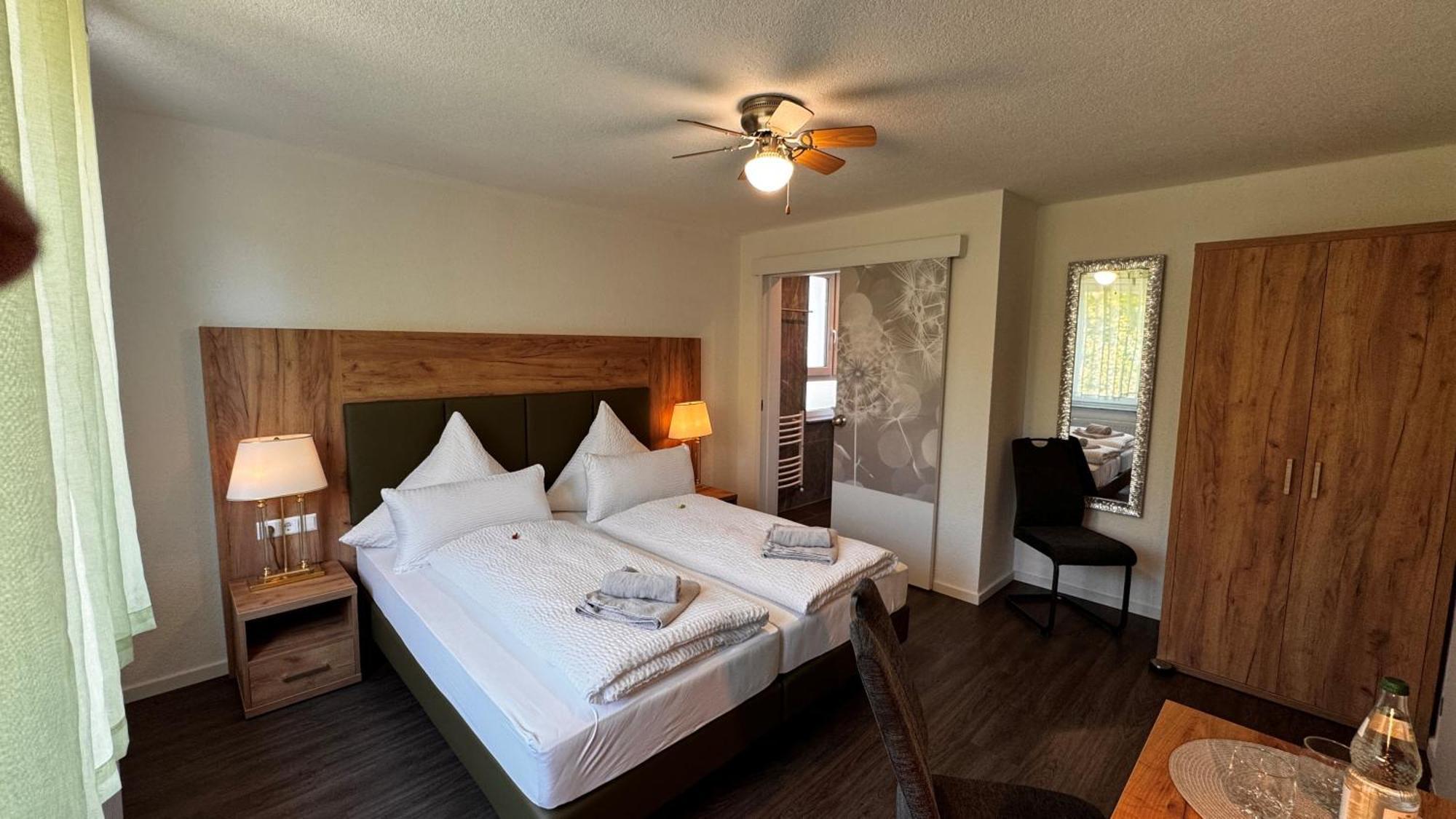 الدنغن مولهوفن Bodensee Sunshine Zimmer & Apts. المظهر الخارجي الصورة